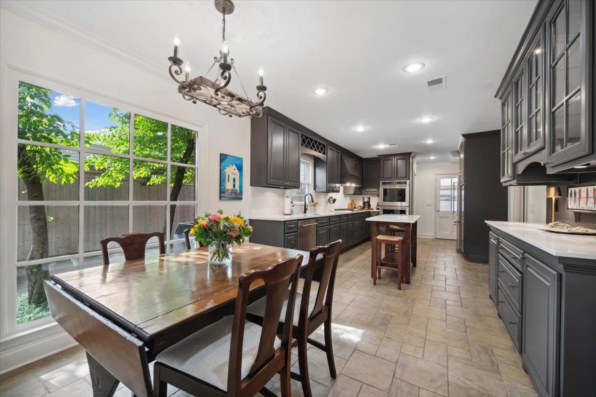 4192 LONG LEAF DR