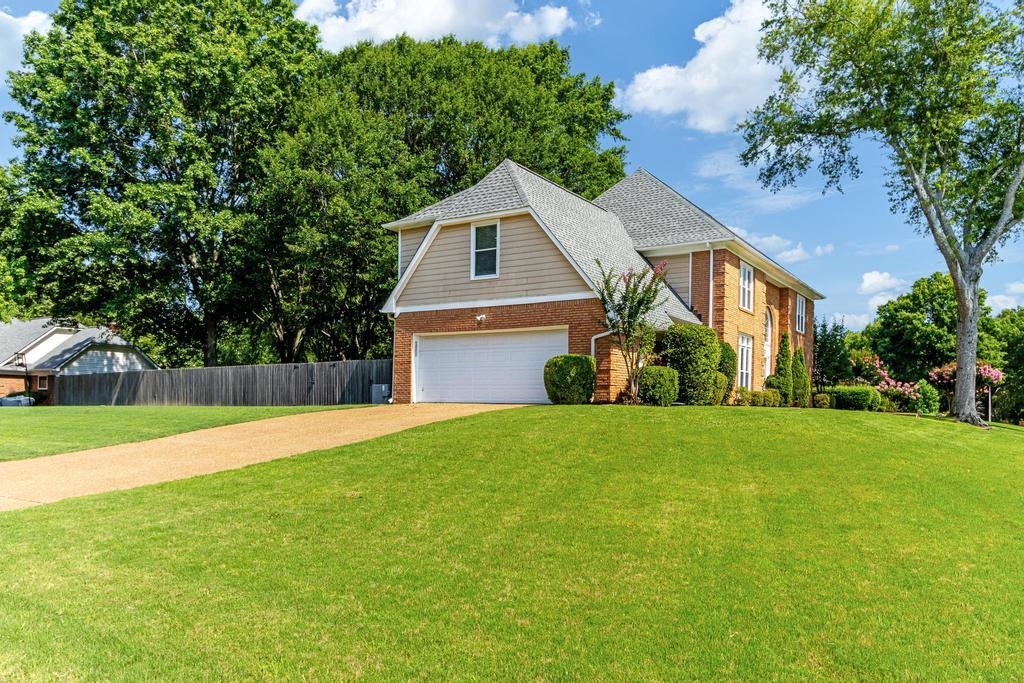 971 ROLLING OAKS LN