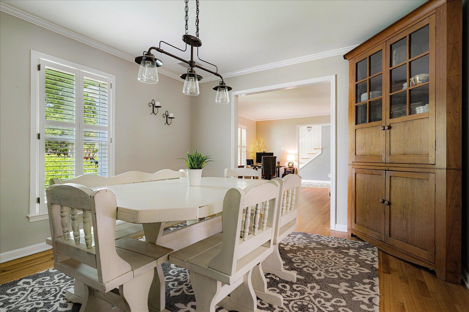 1484 LANCASTER DR