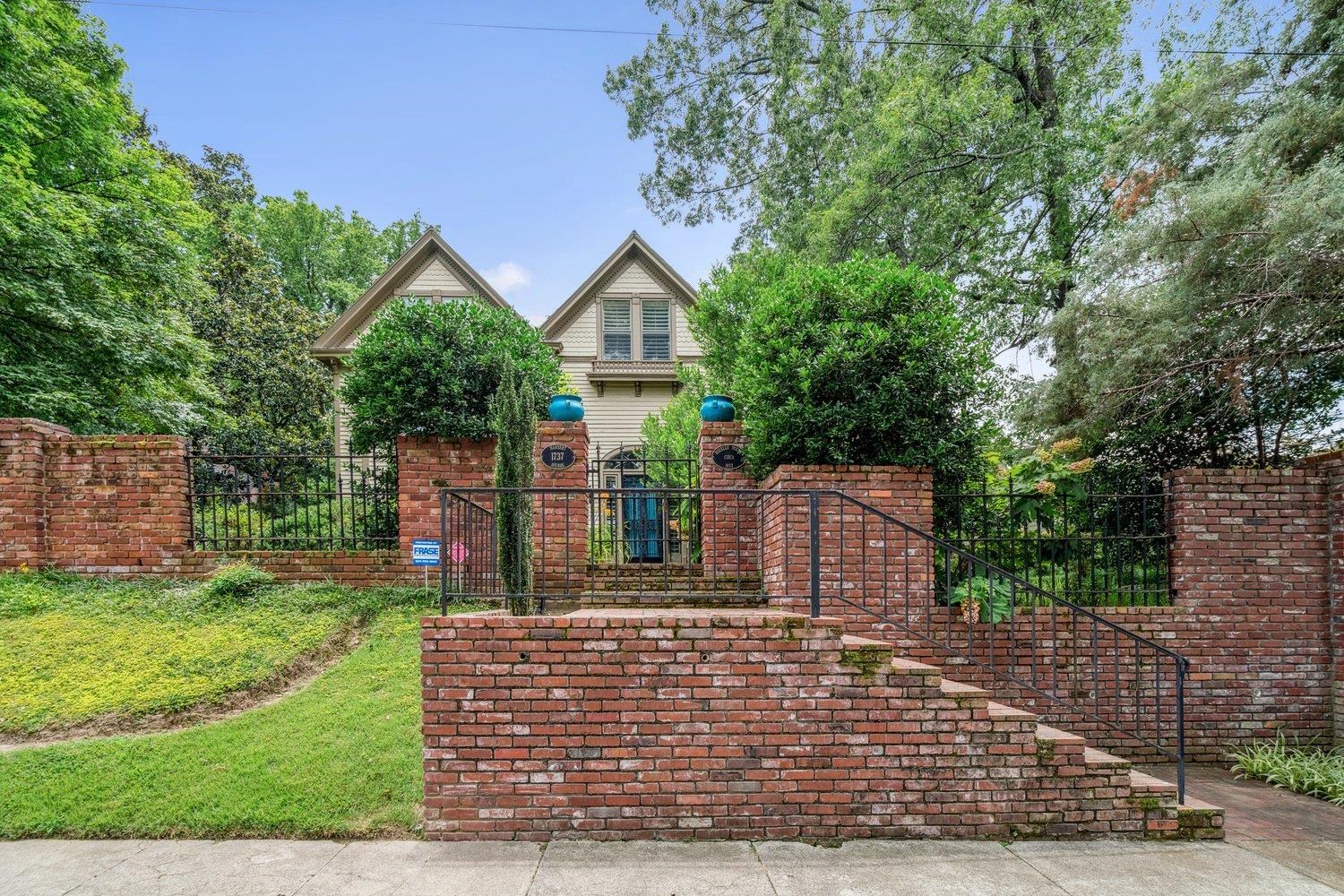 1737 HARBERT AVE