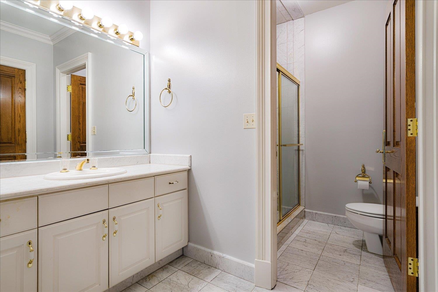 1035 HUMPHREY OAKS CIR