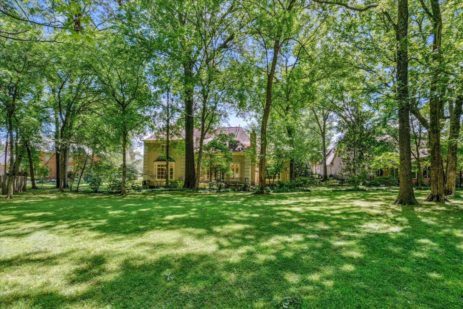 1035 HUMPHREY OAKS CIR