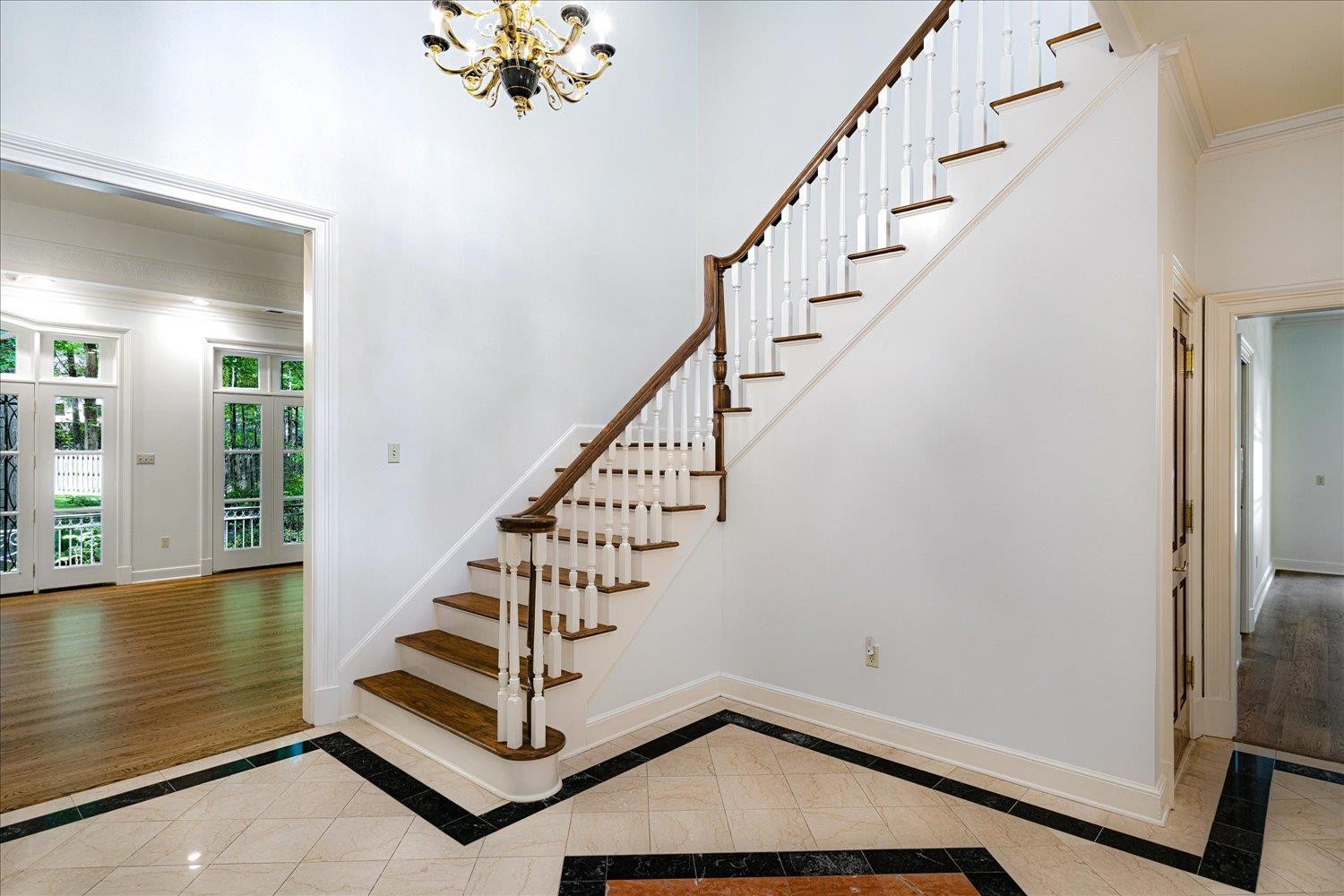 1035 HUMPHREY OAKS CIR