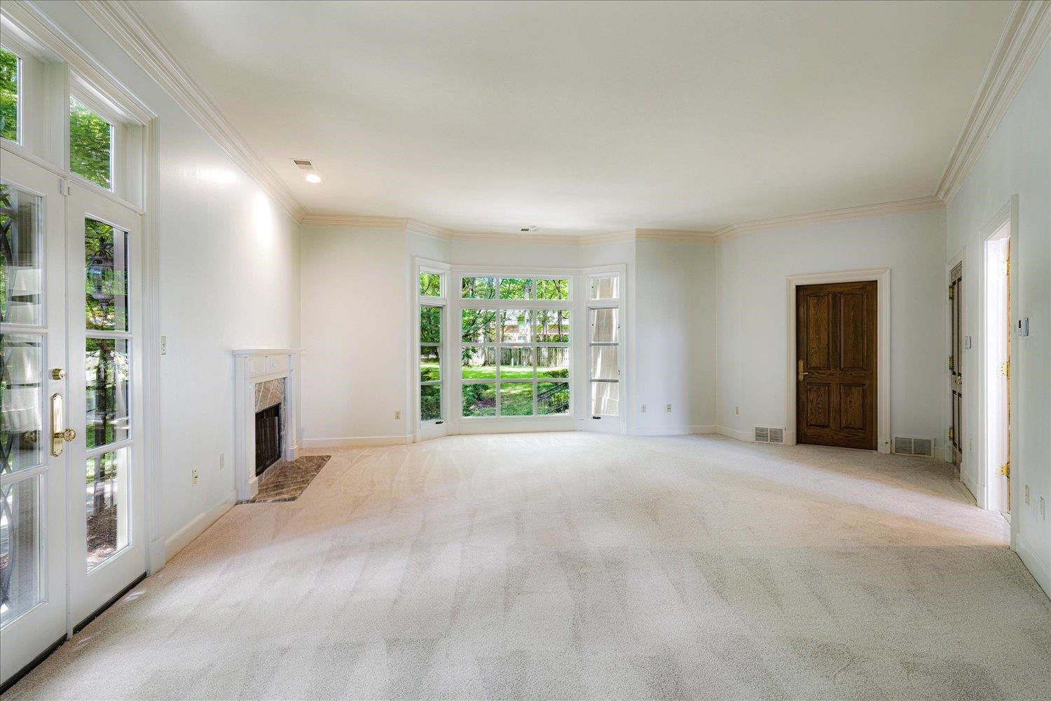 1035 HUMPHREY OAKS CIR