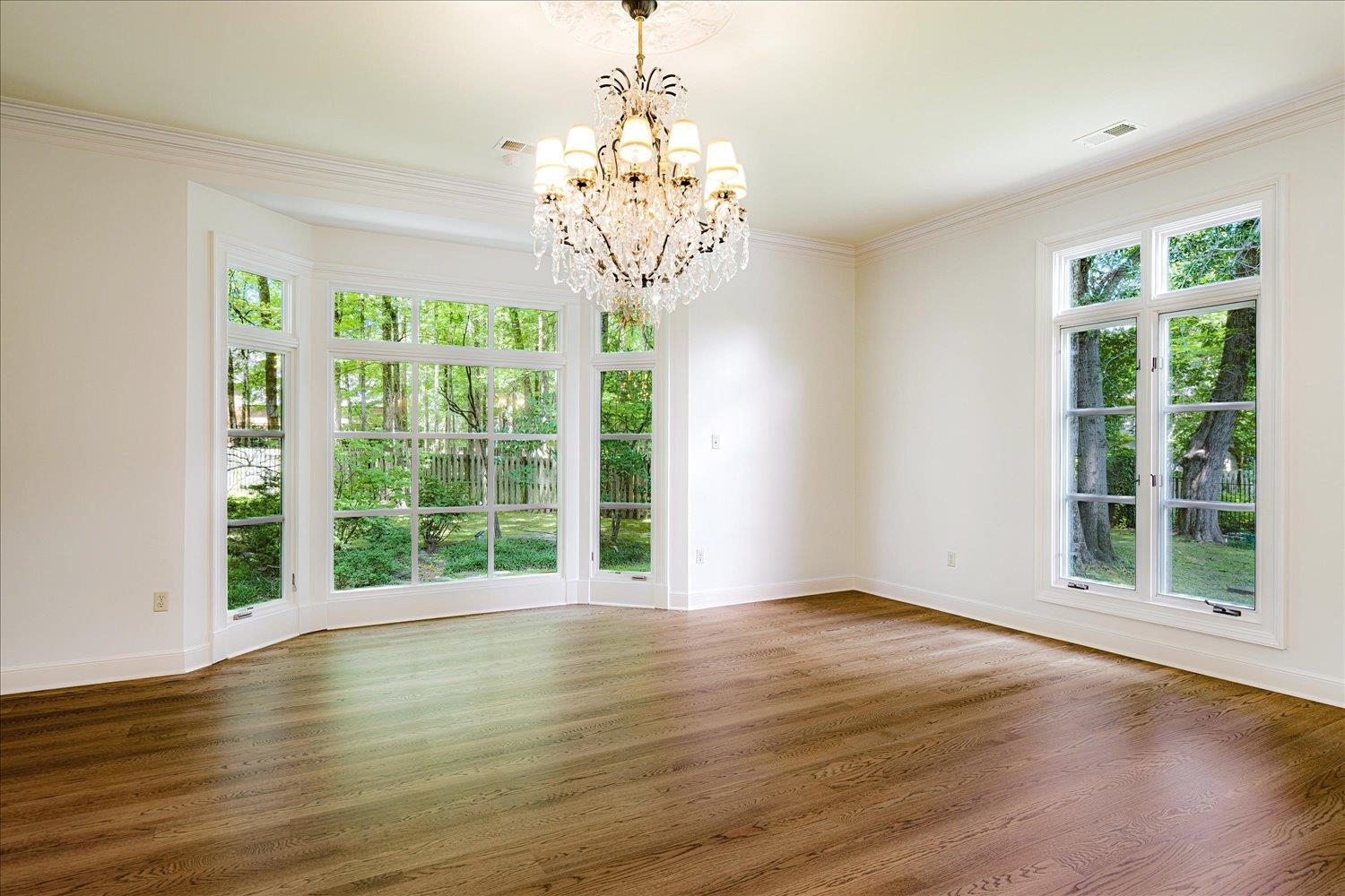 1035 HUMPHREY OAKS CIR