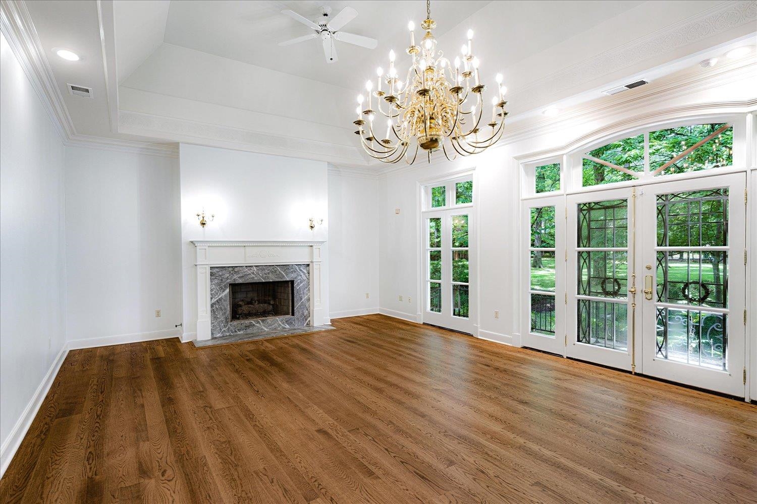 1035 HUMPHREY OAKS CIR