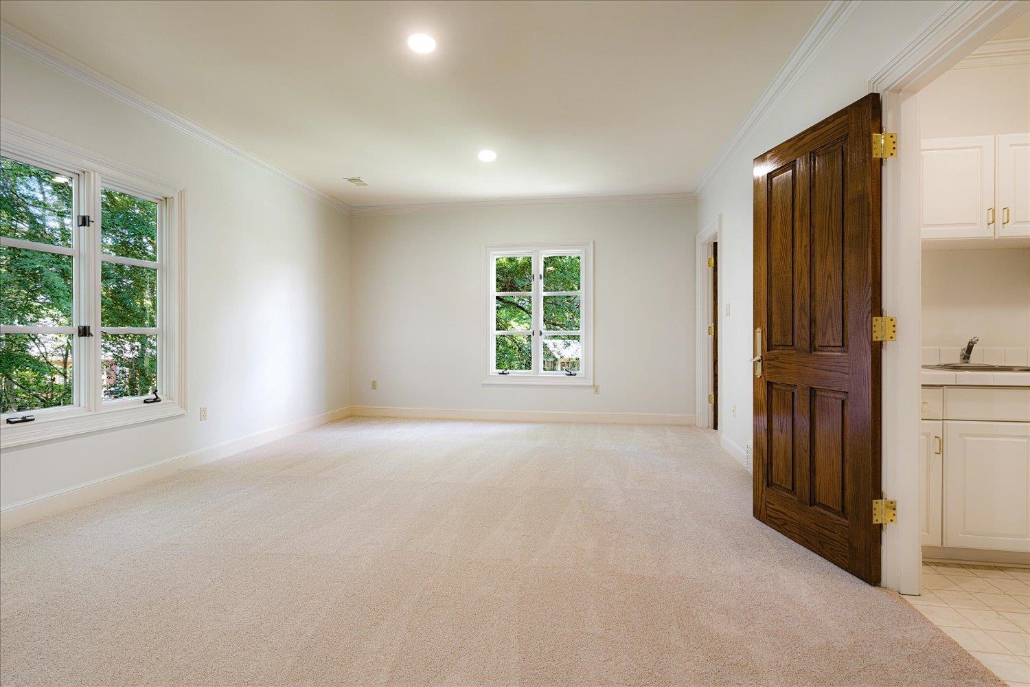 1035 HUMPHREY OAKS CIR