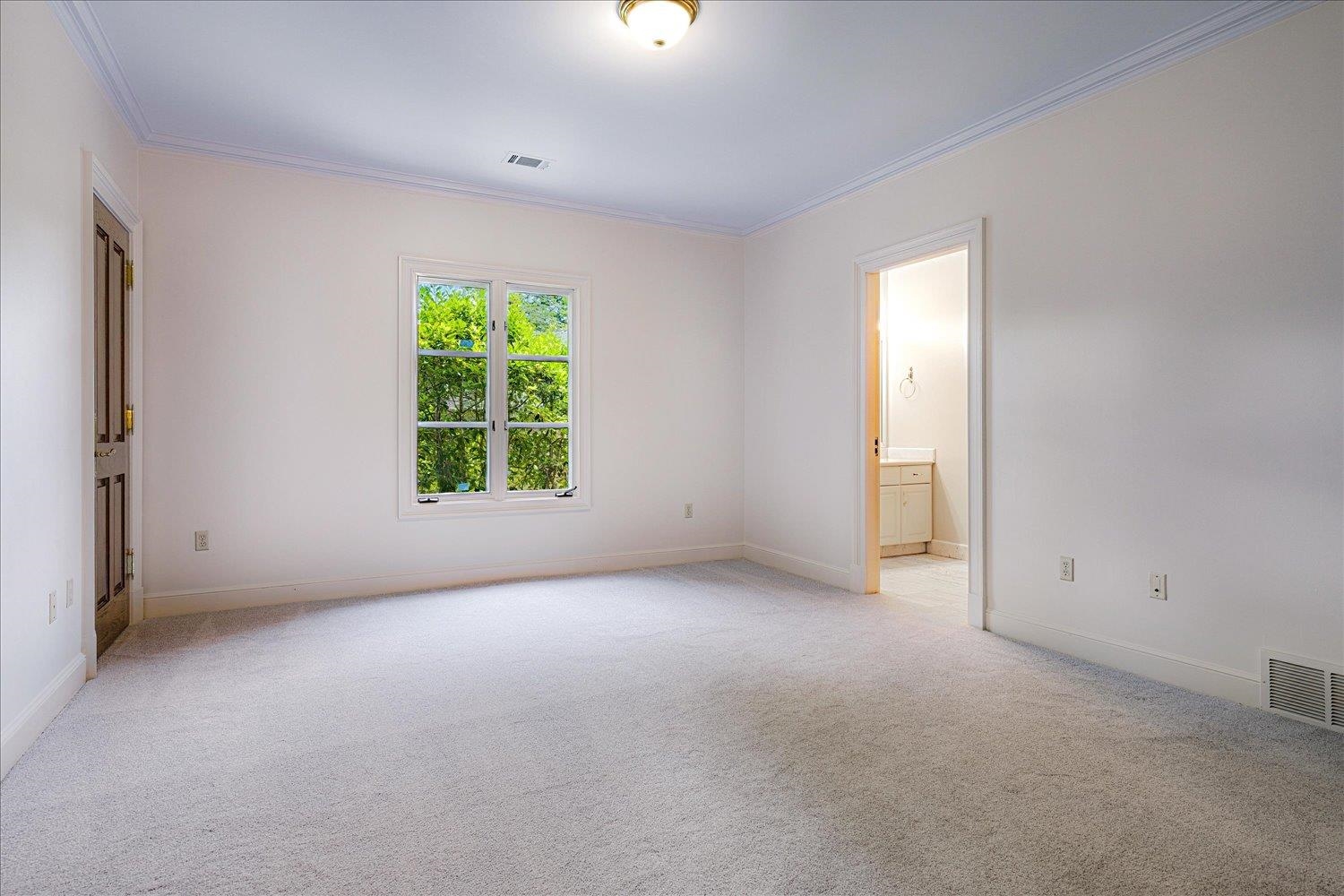 1035 HUMPHREY OAKS CIR