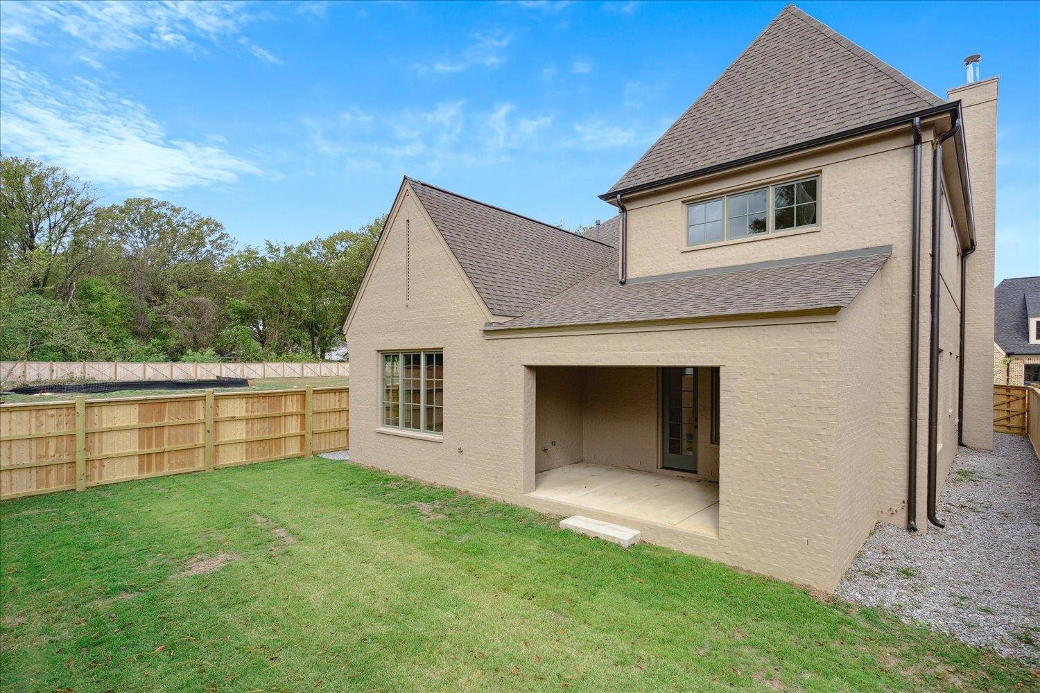 5017 HENRY HEIGHTS DR