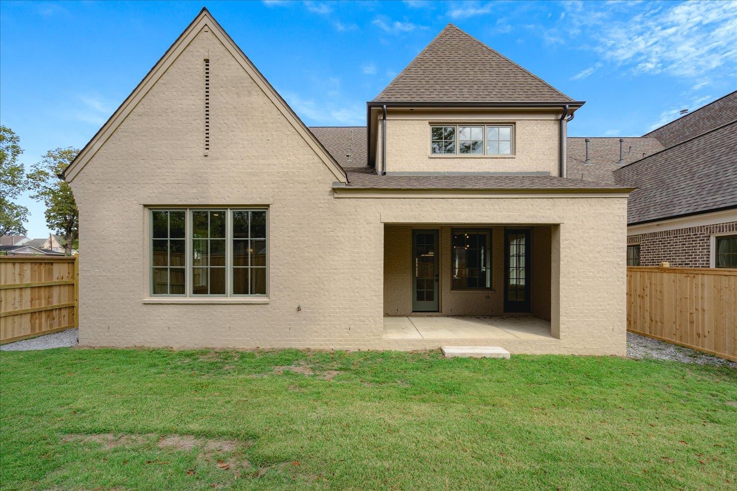 5017 HENRY HEIGHTS DR