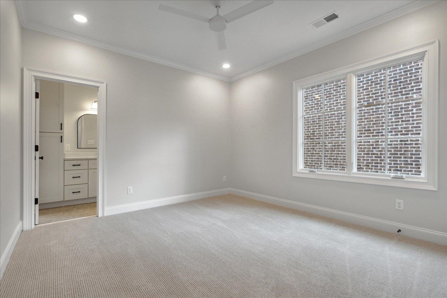 5017 HENRY HEIGHTS DR