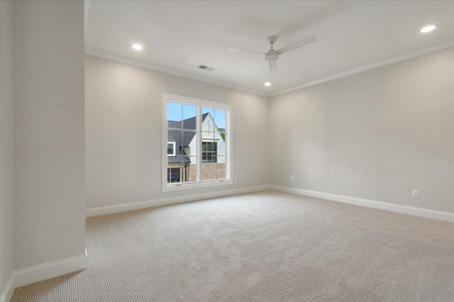 5017 HENRY HEIGHTS DR