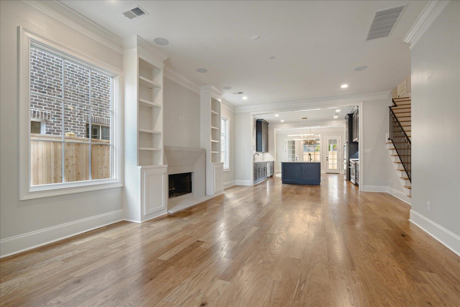 5017 HENRY HEIGHTS DR