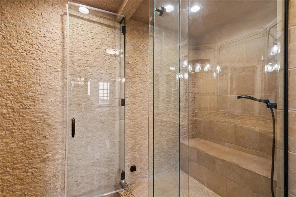 65 E PONTOTOC AVE Unit: 301