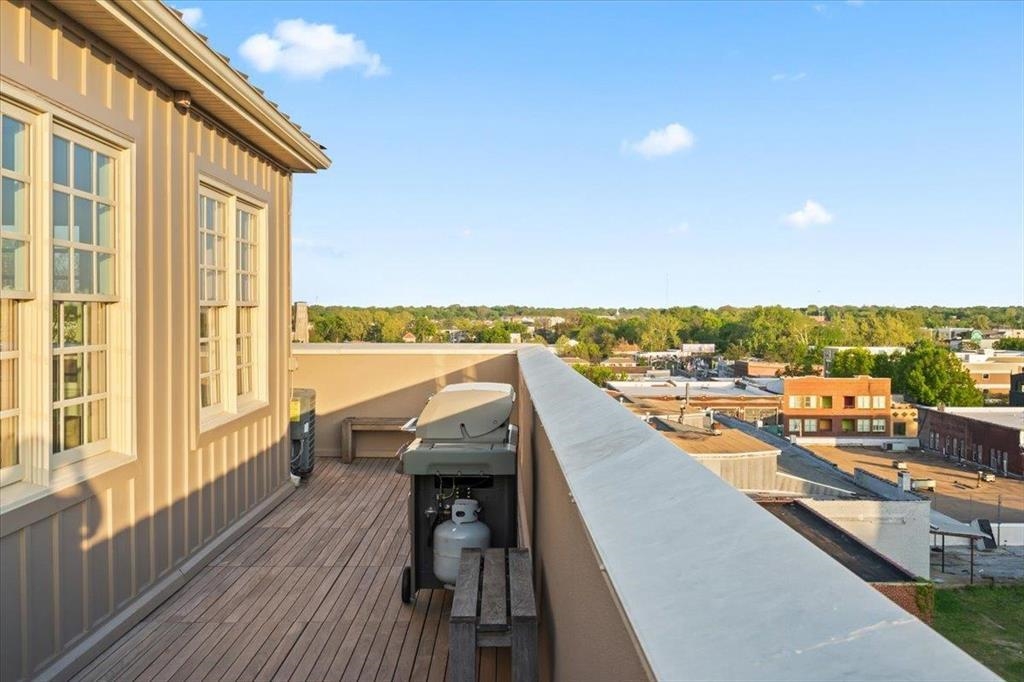 65 E PONTOTOC AVE Unit: 301