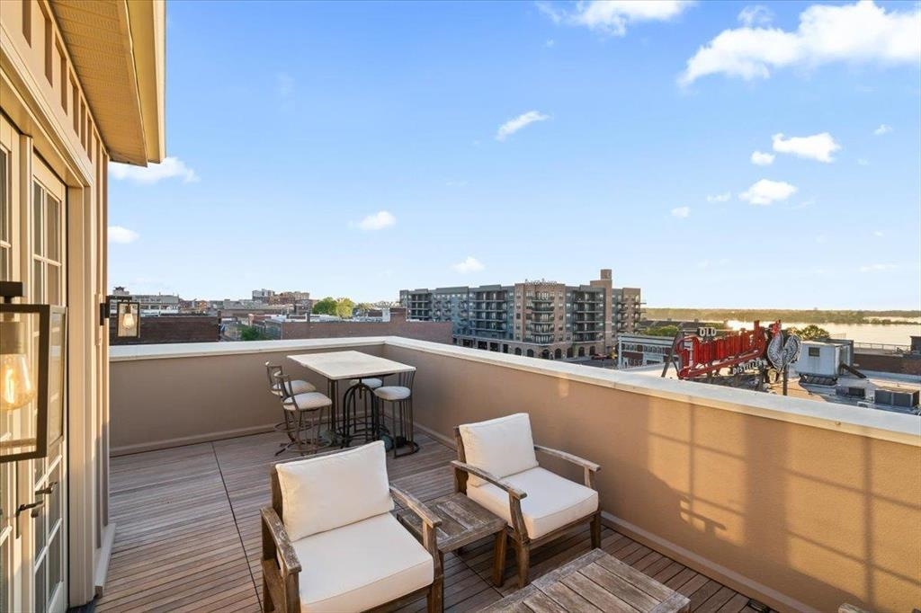 65 E PONTOTOC AVE Unit: 301