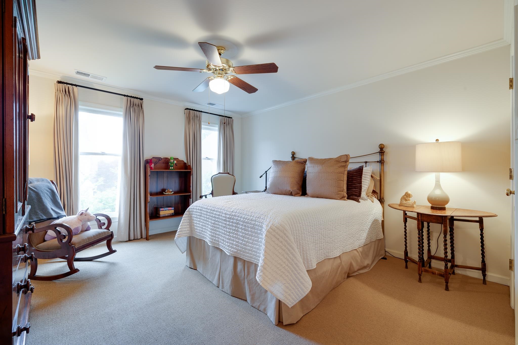 404 WELLINGTON CV