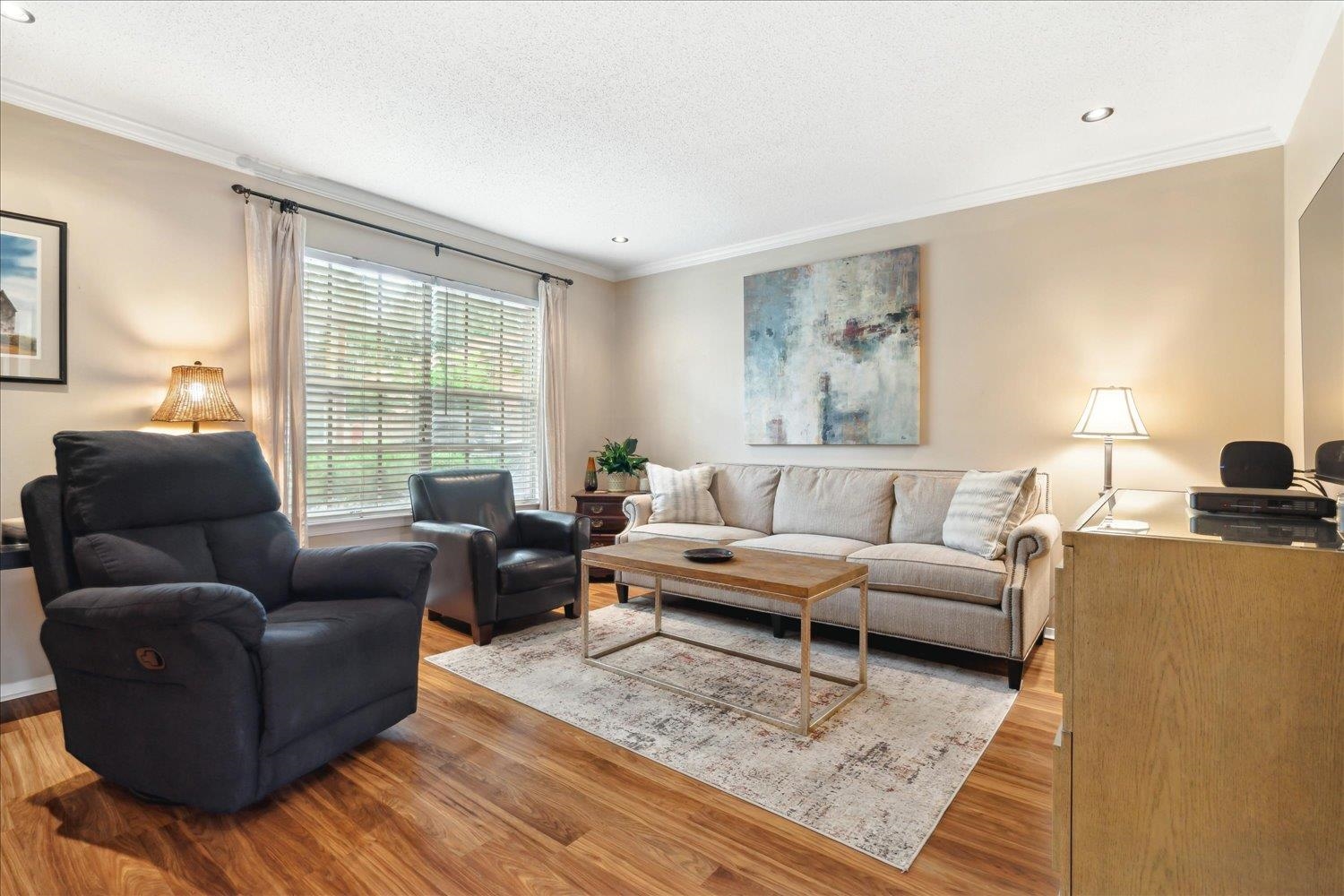 435 N HIGHLAND ST Unit: 2