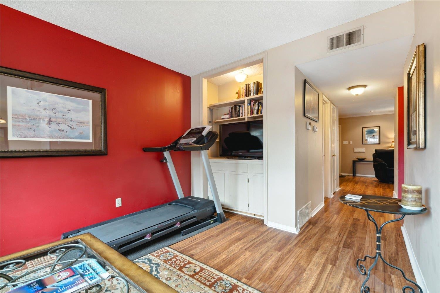 435 N HIGHLAND ST Unit: 2