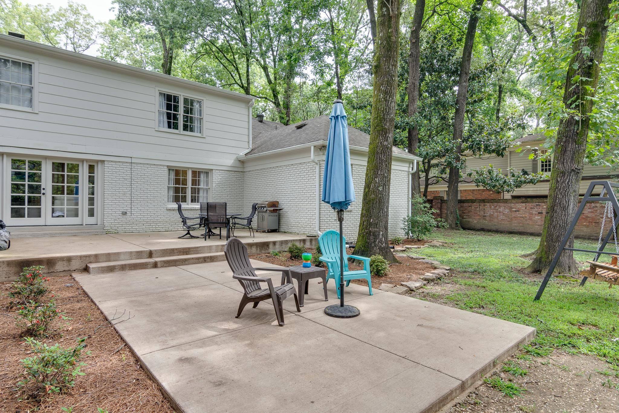 6353 KIRBY OAKS DR