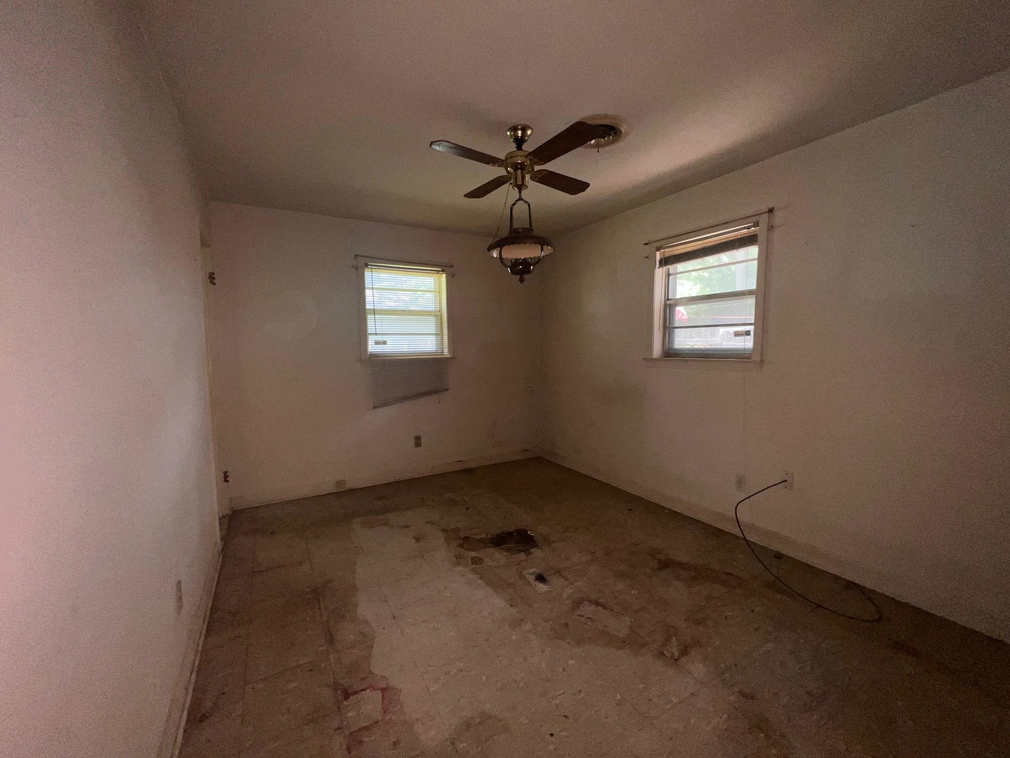 3620 SHARPE AVE