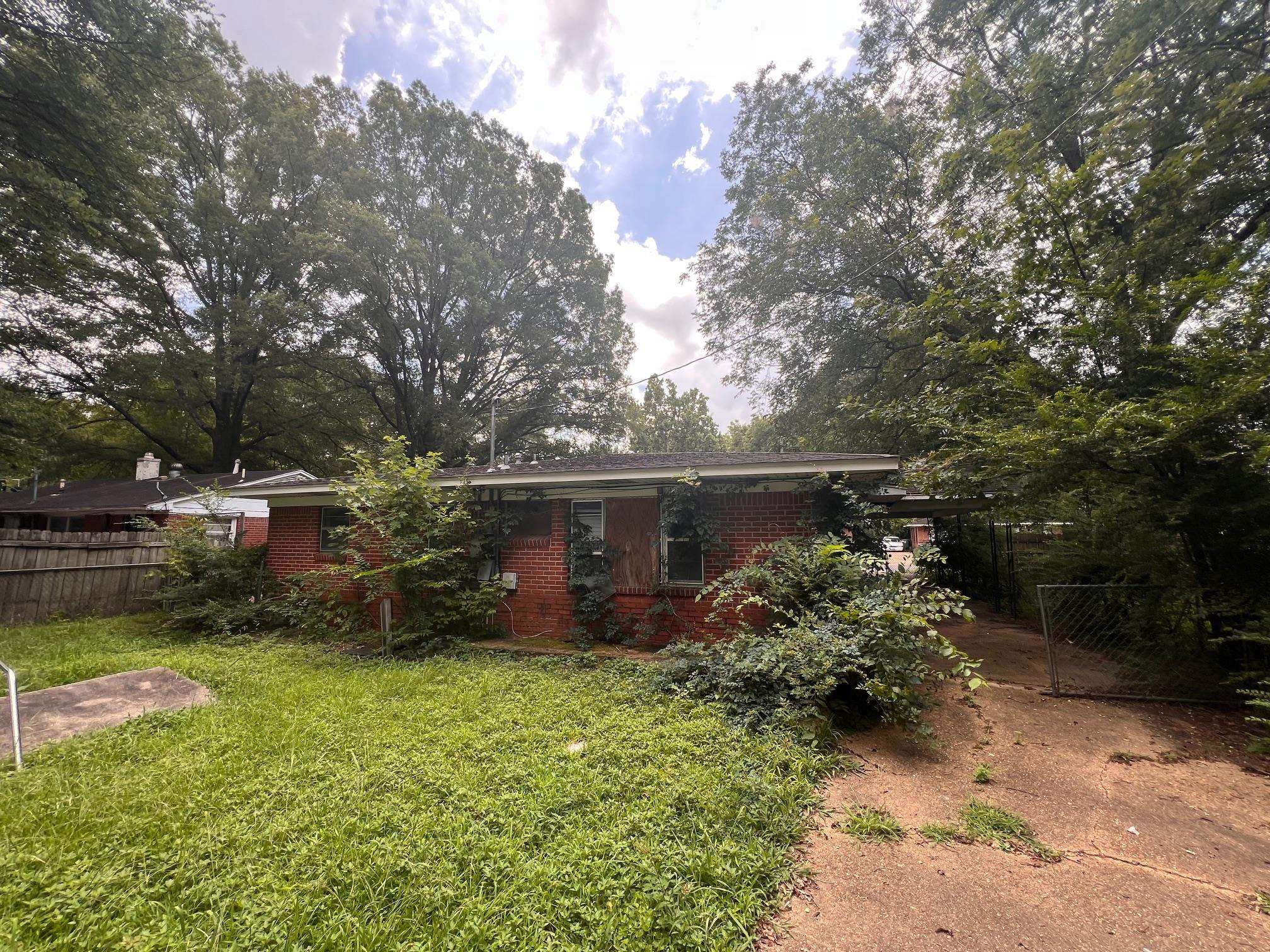 3620 SHARPE AVE