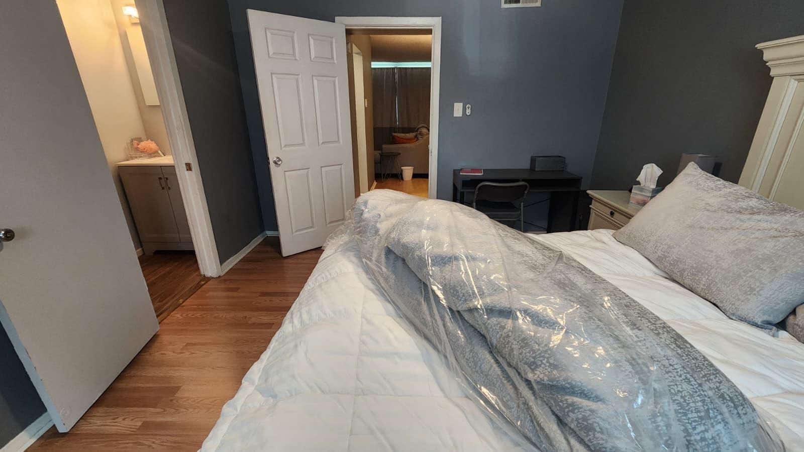 108 N BELVEDERE BLVD Unit: 33