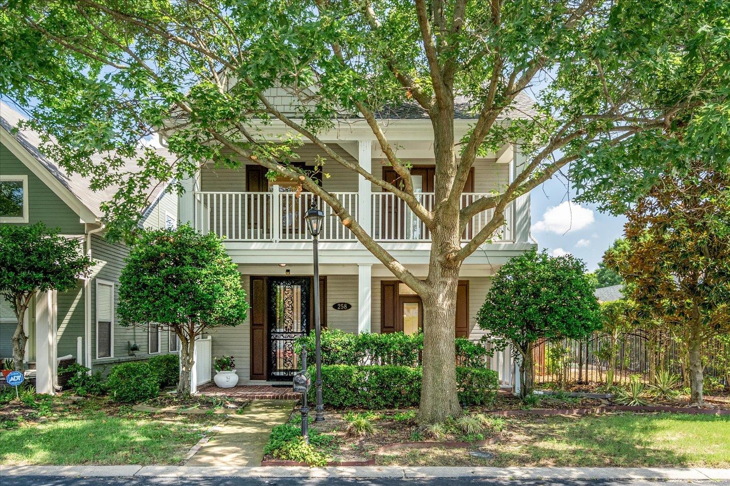 258 FLEETS ISLAND DR