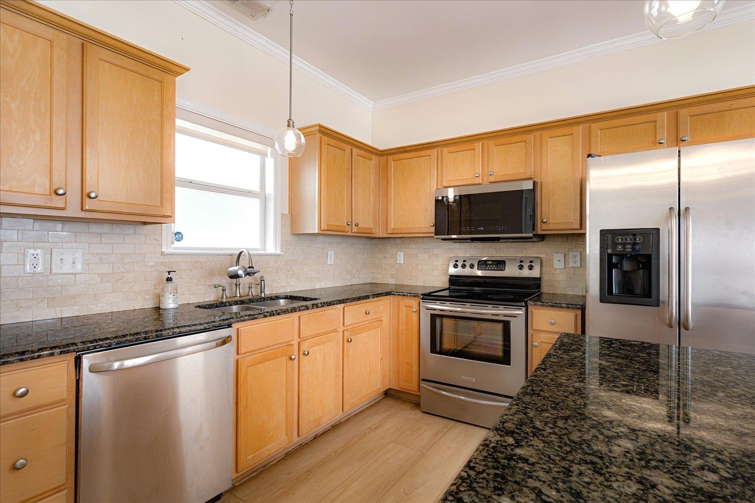 258 FLEETS ISLAND DR