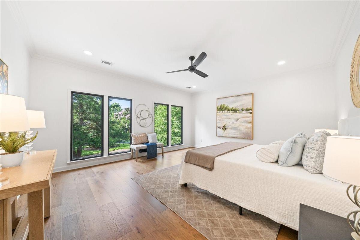 137 RUNNING RIVER PL