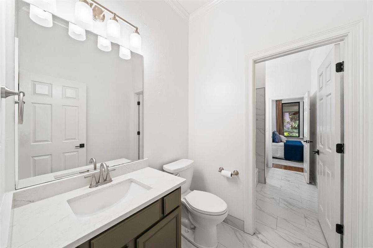 137 RUNNING RIVER PL