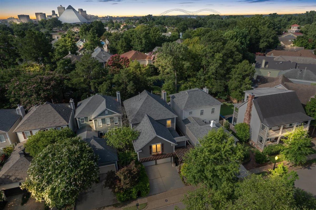 137 RUNNING RIVER PL