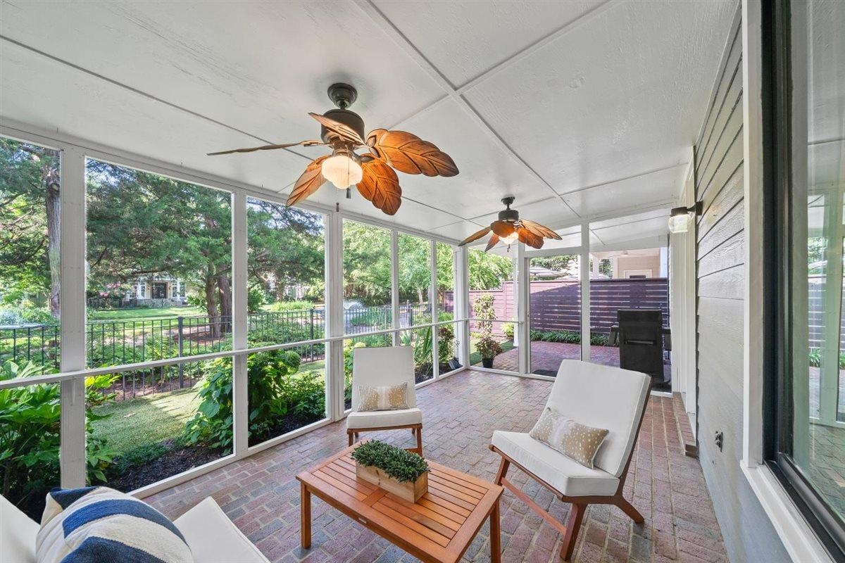 137 RUNNING RIVER PL