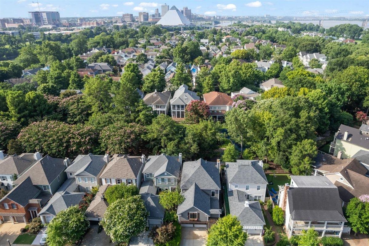 137 RUNNING RIVER PL