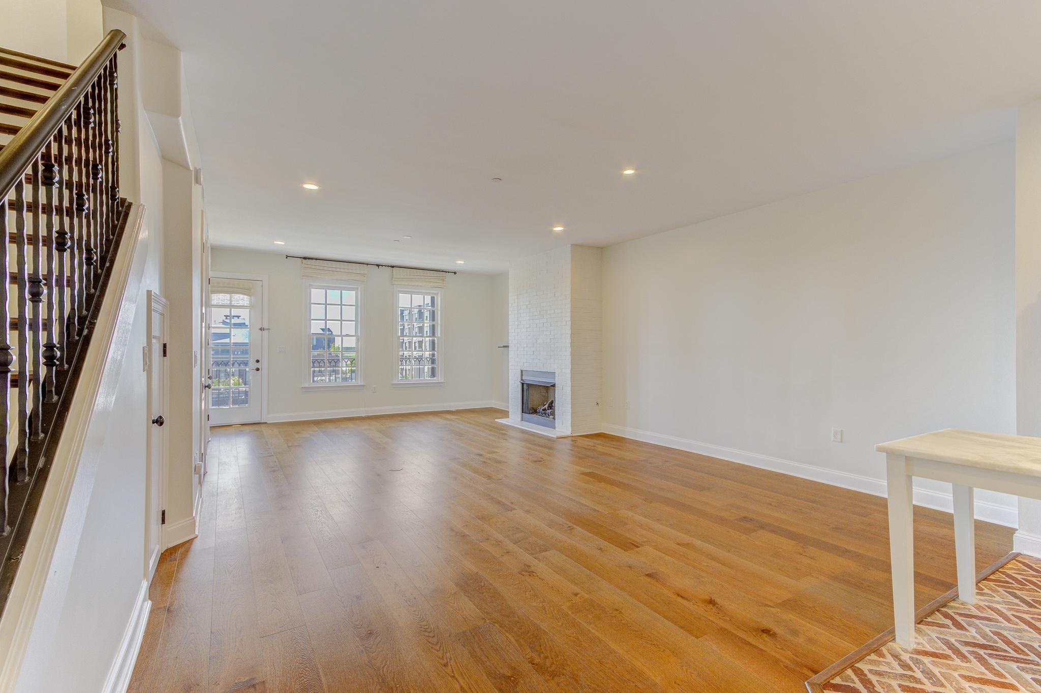 65 PONTOTOC AVE Unit: 302