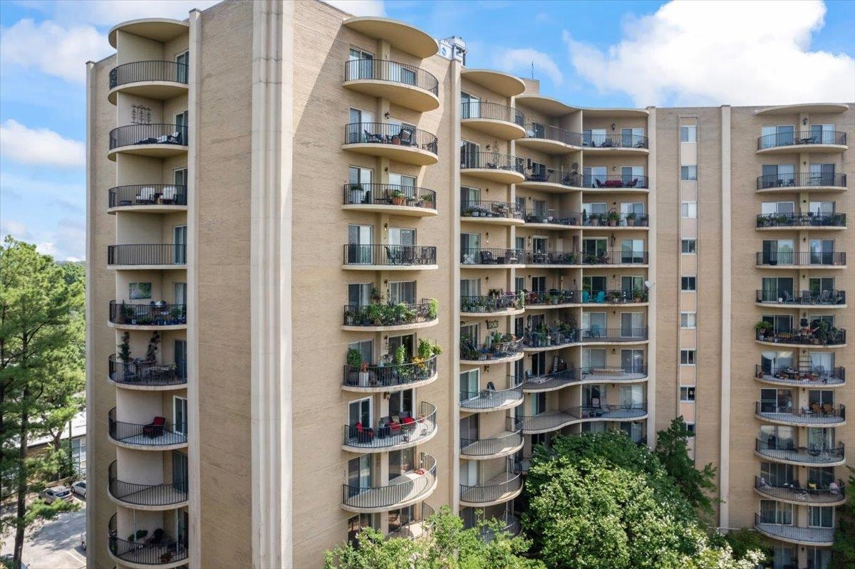 475 N HIGHLAND AVE Unit: 12A B