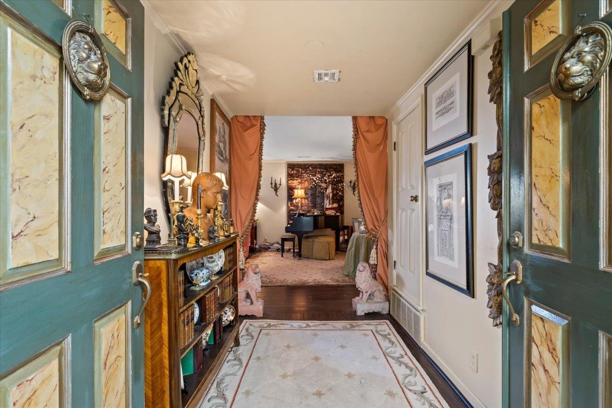 475 N HIGHLAND AVE Unit: 12A B