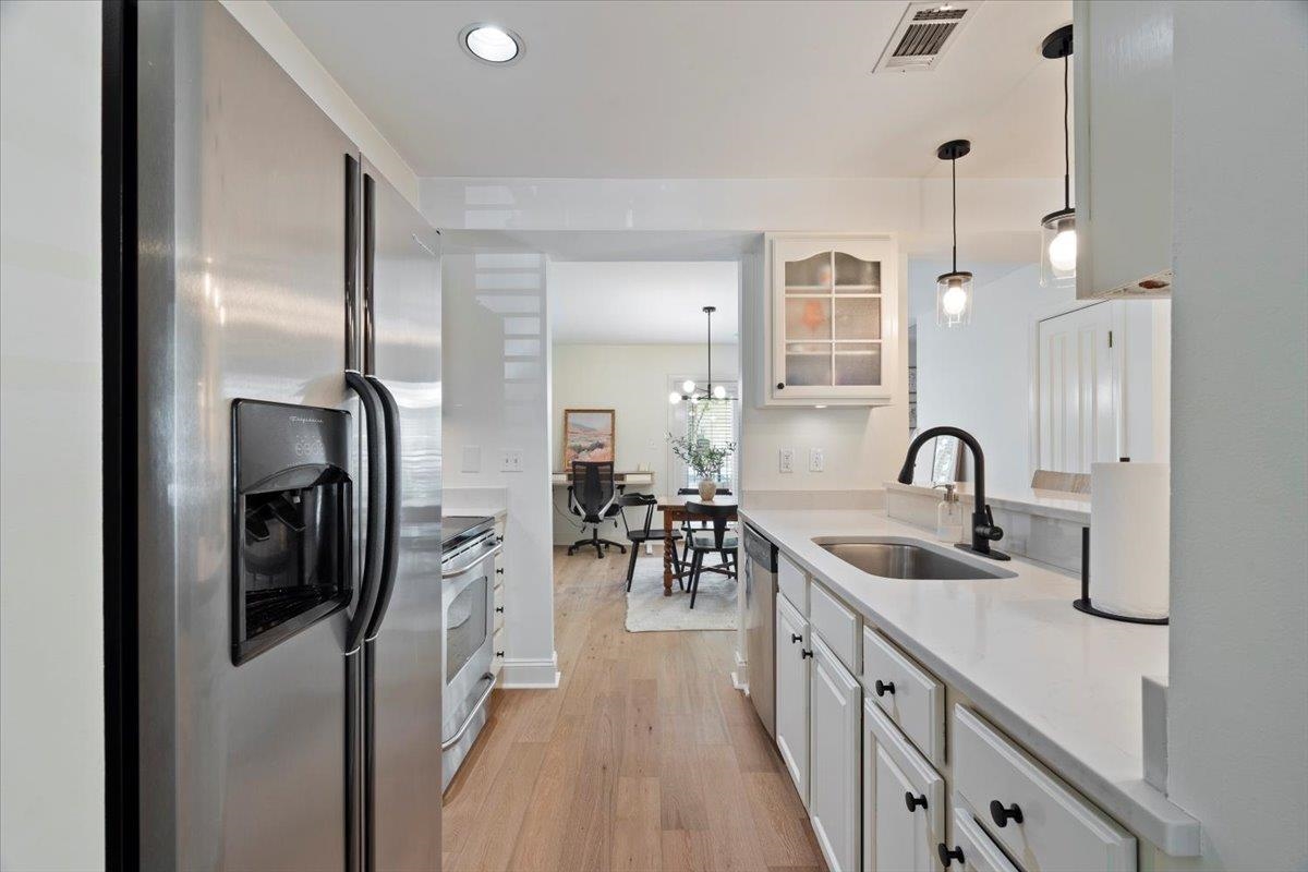 7469 GERMANTOWN SQ S