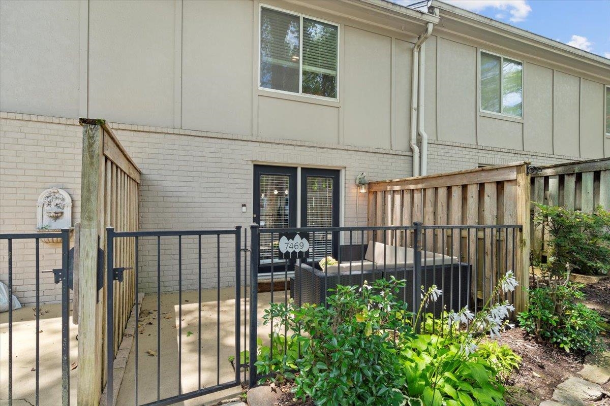 7469 GERMANTOWN SQ S