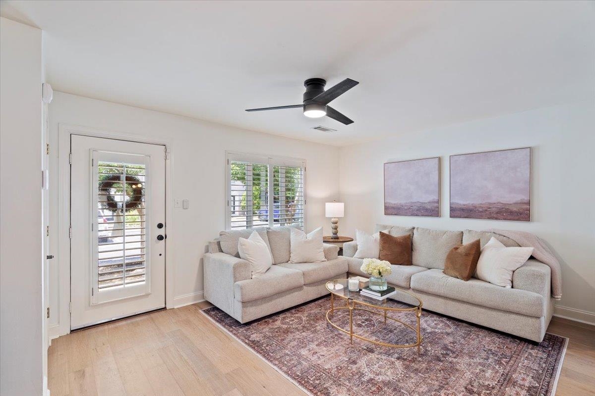 7469 GERMANTOWN SQ S