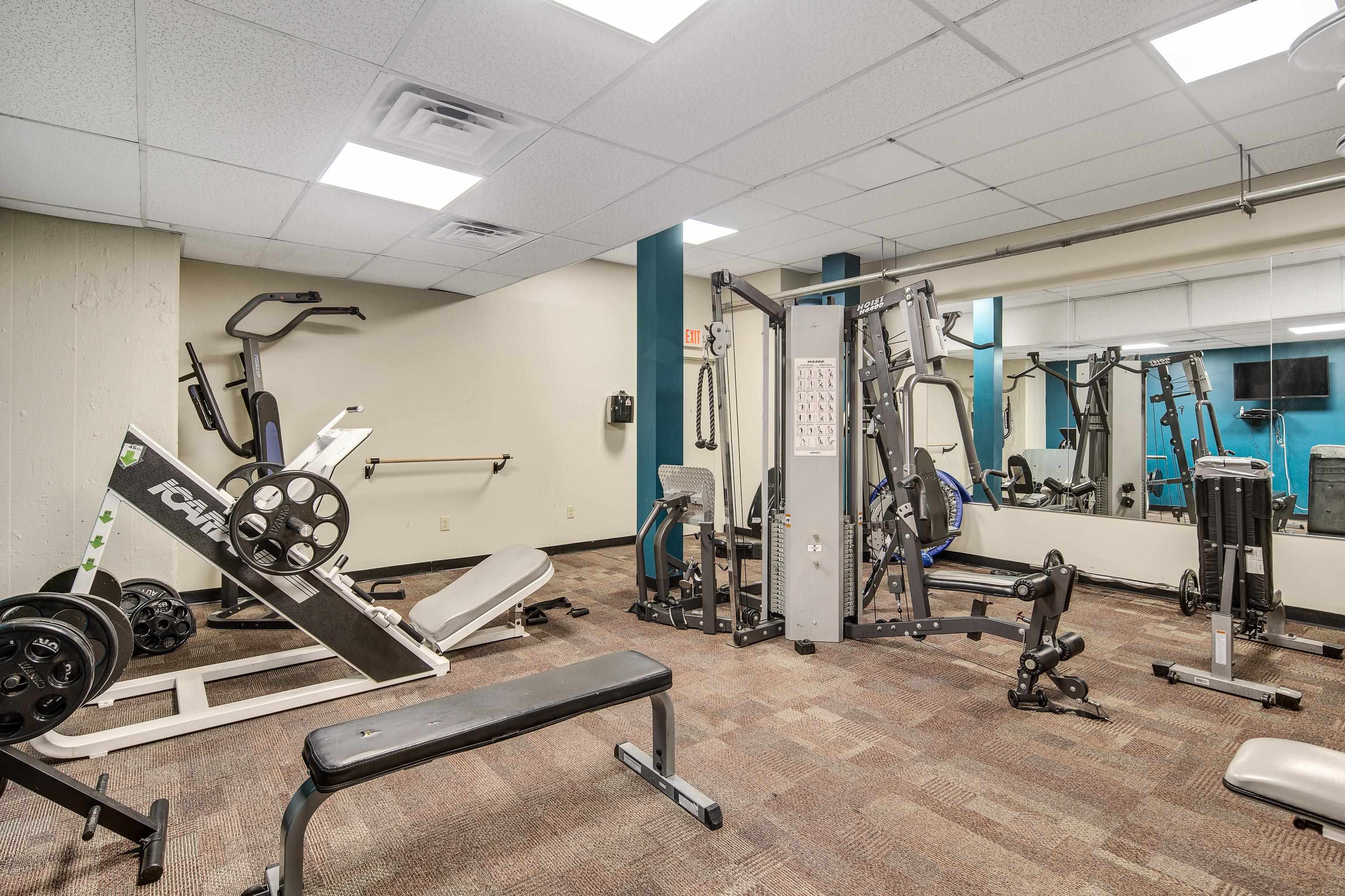 109 N MAIN ST Unit: 1503