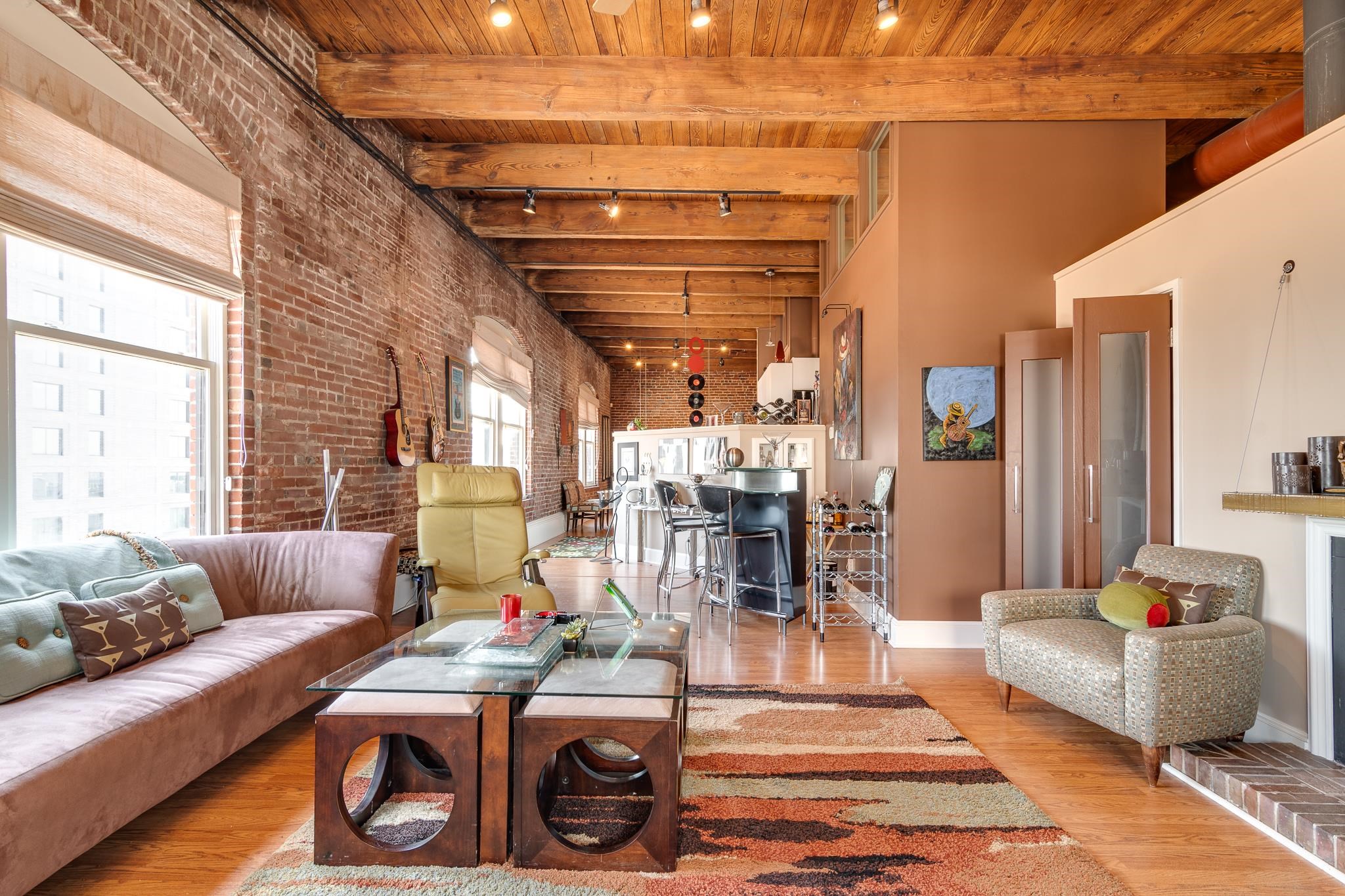 262 WAGNER PL Unit: 402