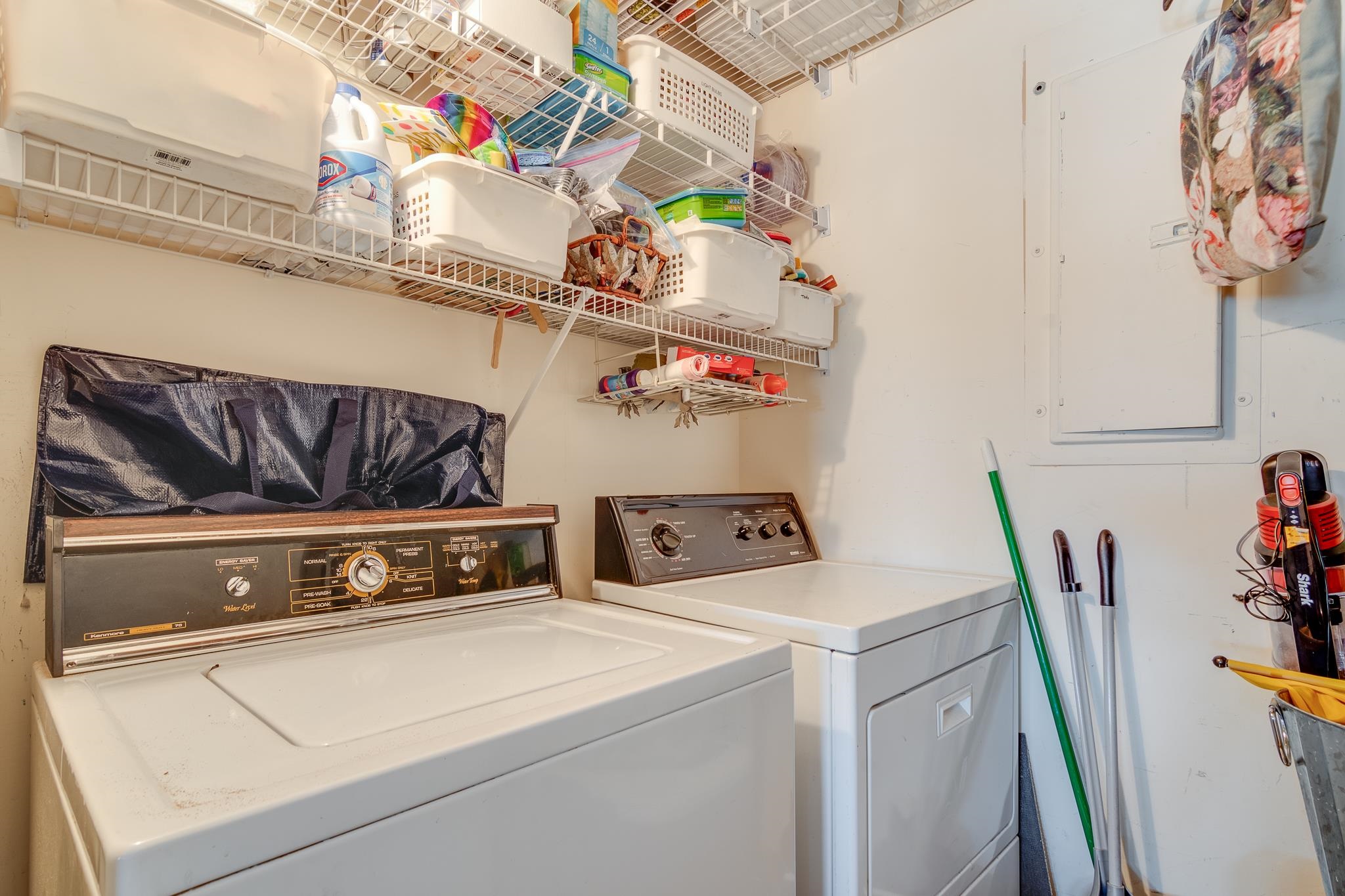 262 WAGNER PL Unit: 402