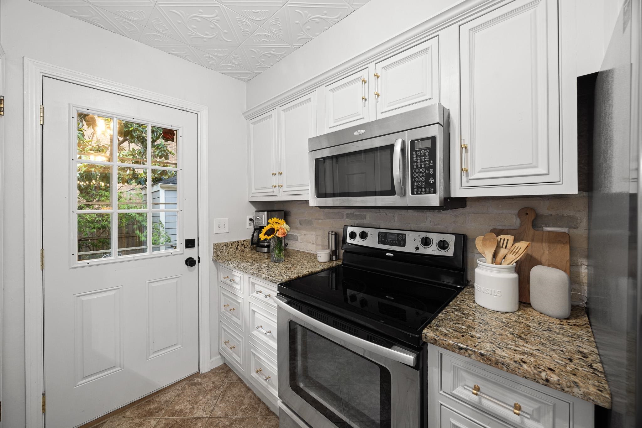 6932 PETWORTH RD Unit: 6932