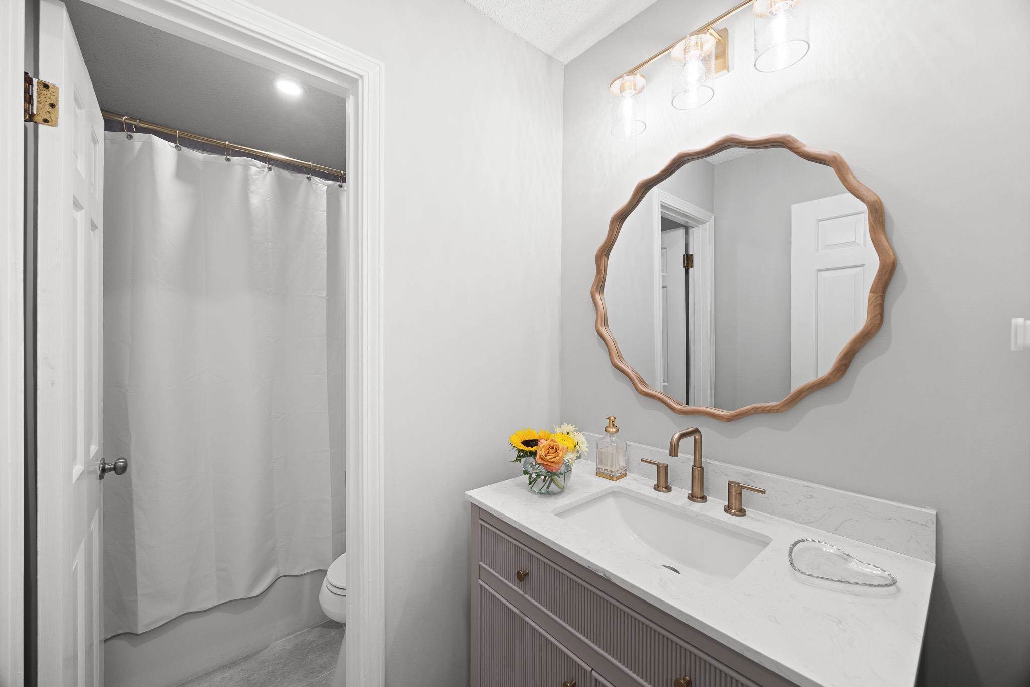 6932 PETWORTH RD Unit: 6932