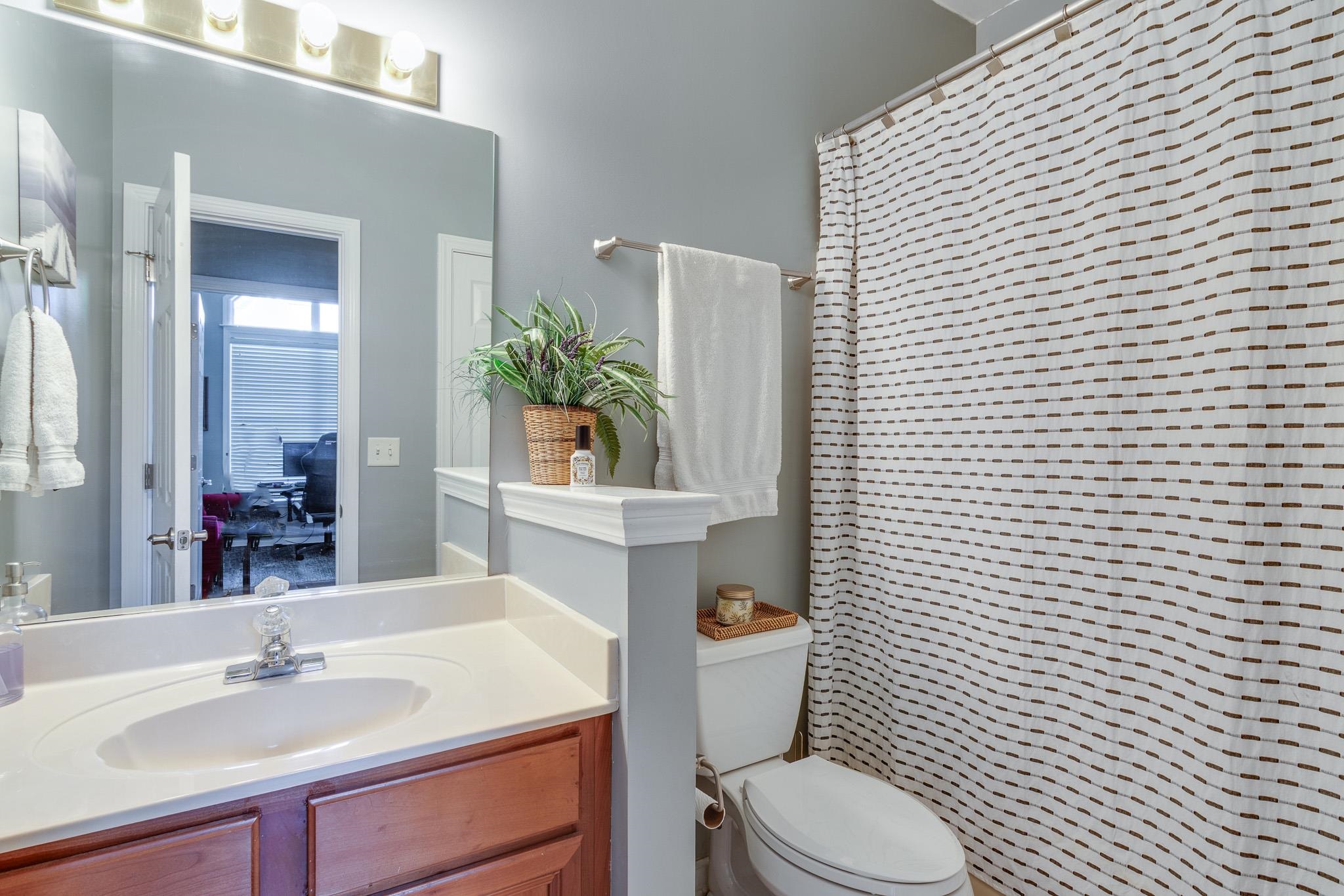 139 HARBOR CREEK DR