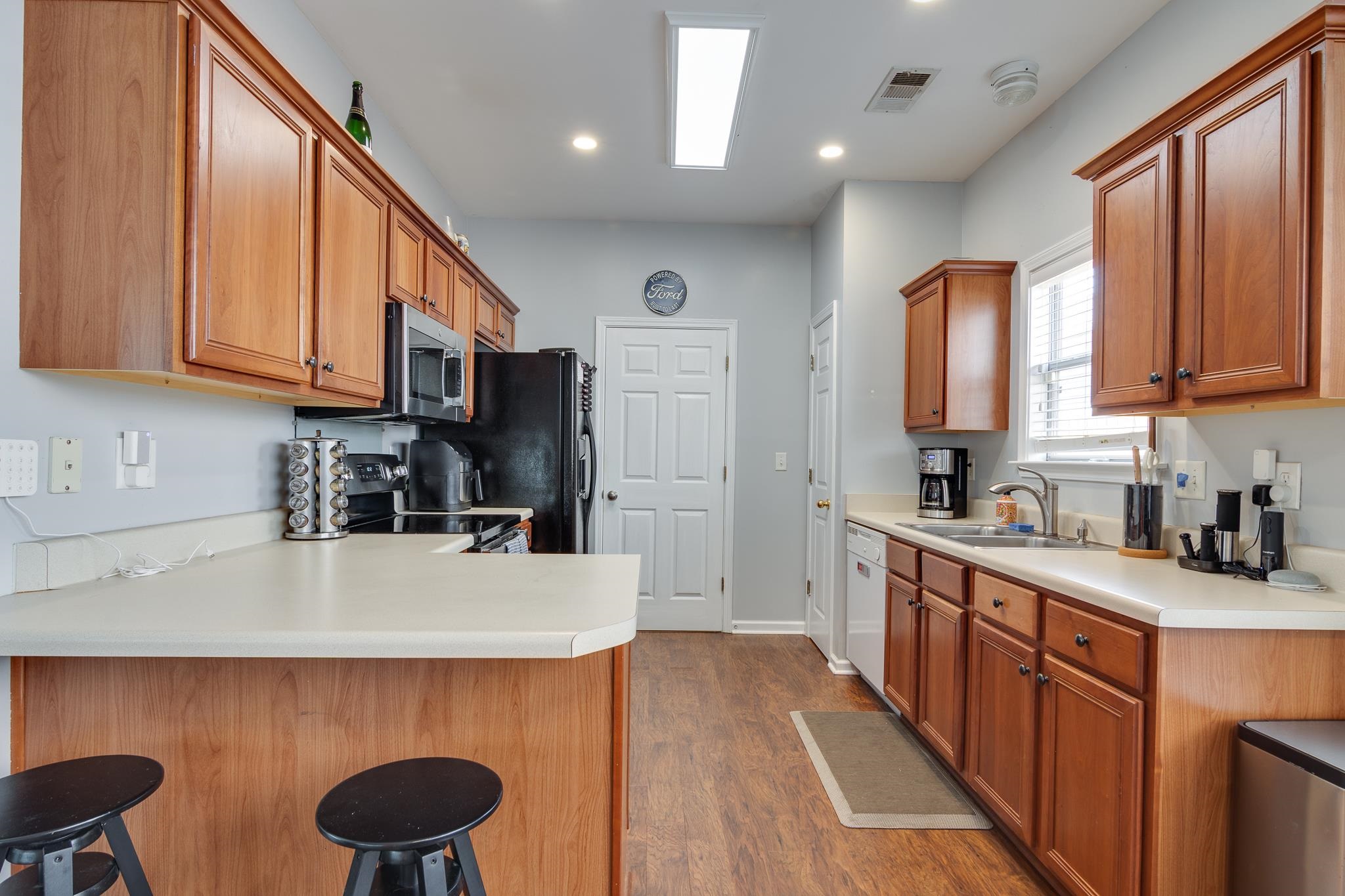 139 HARBOR CREEK DR
