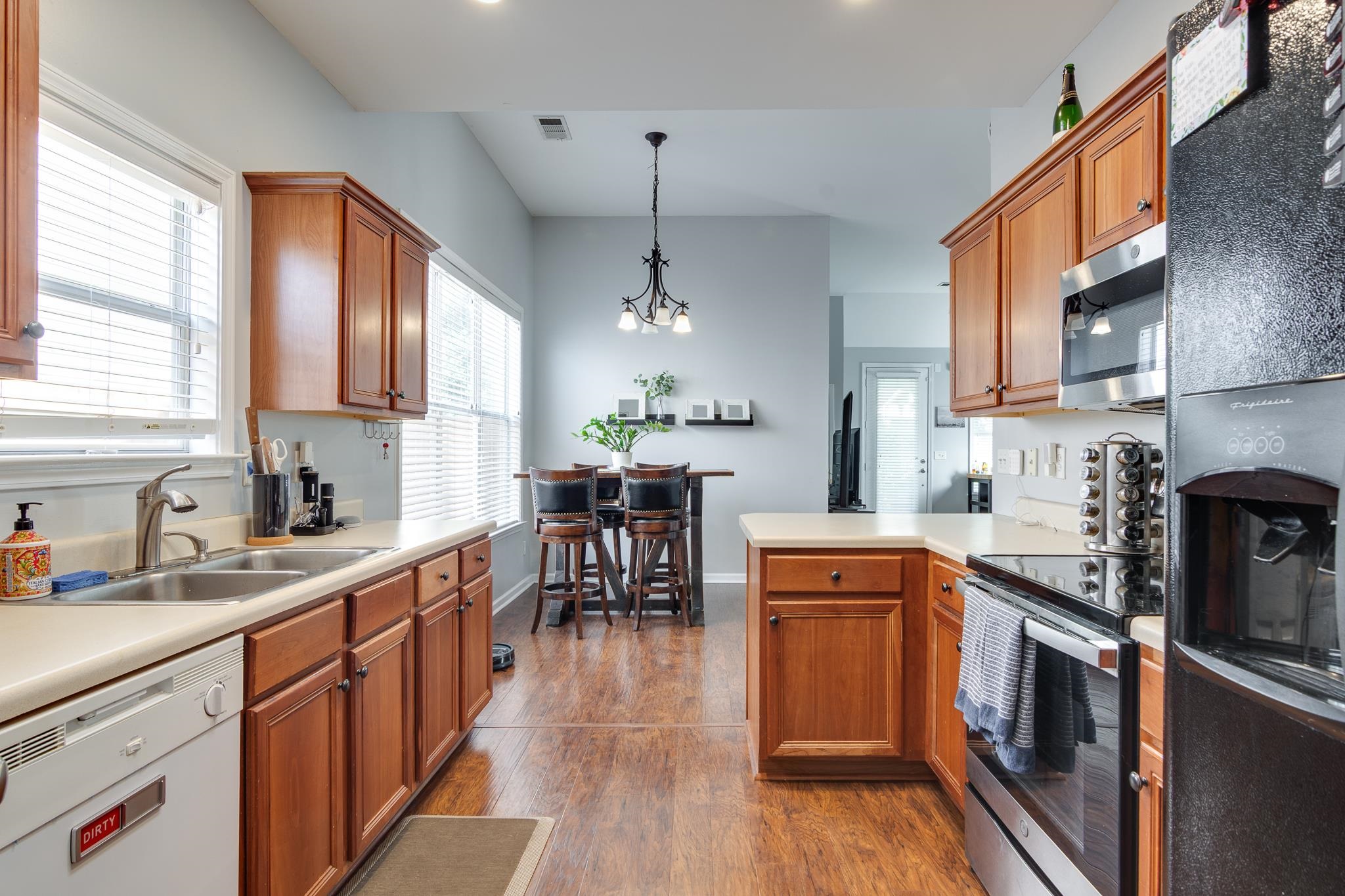 139 HARBOR CREEK DR