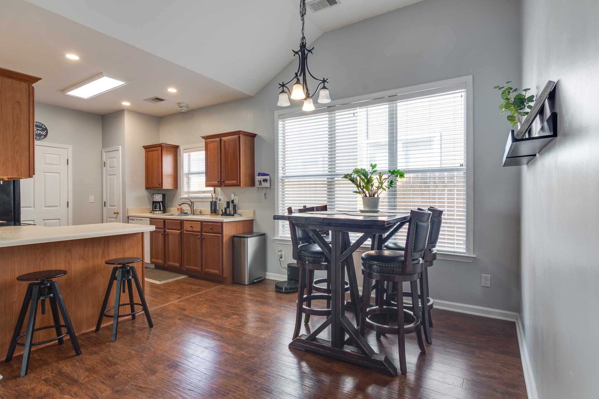 139 HARBOR CREEK DR