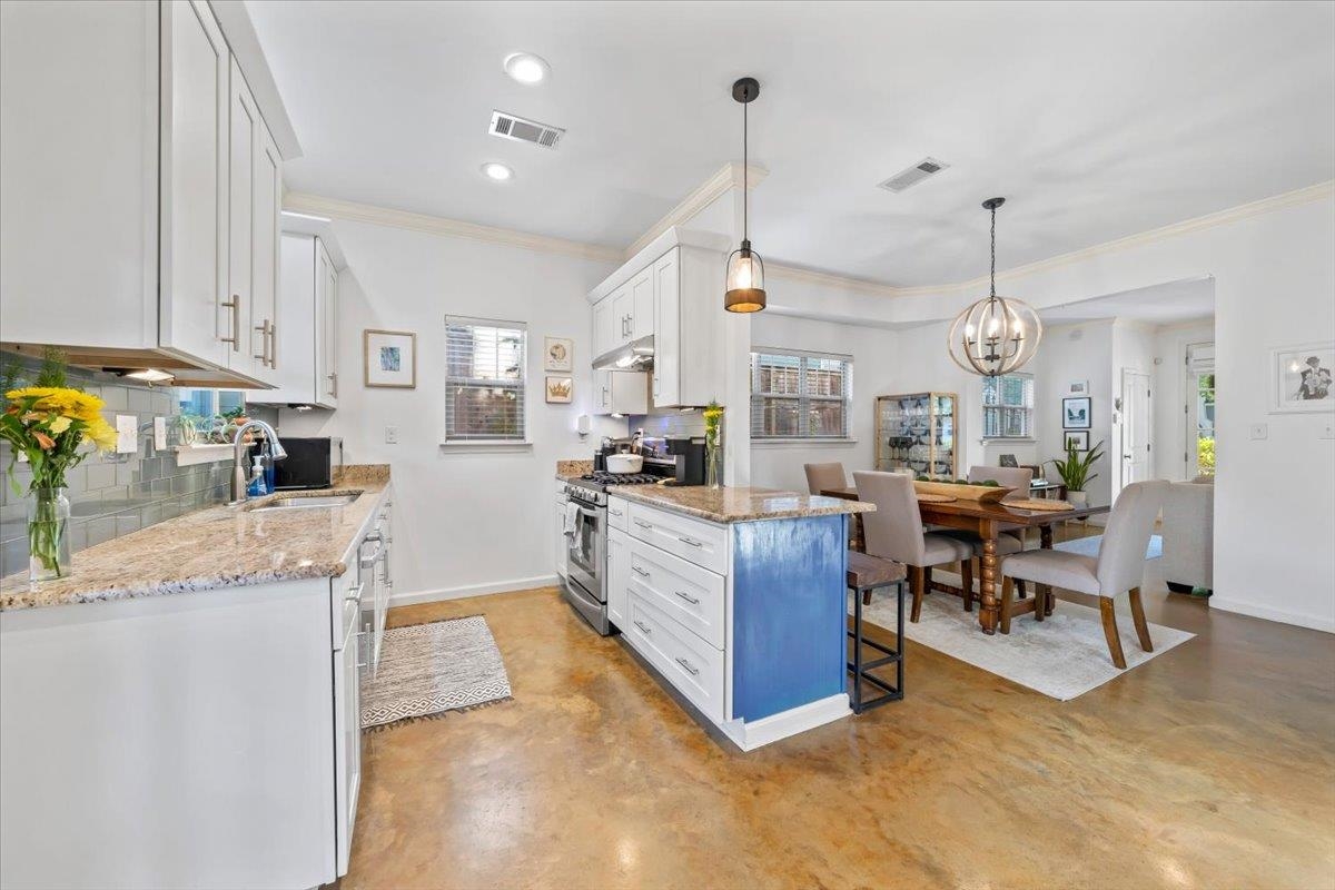 1811 MIGNON AVE